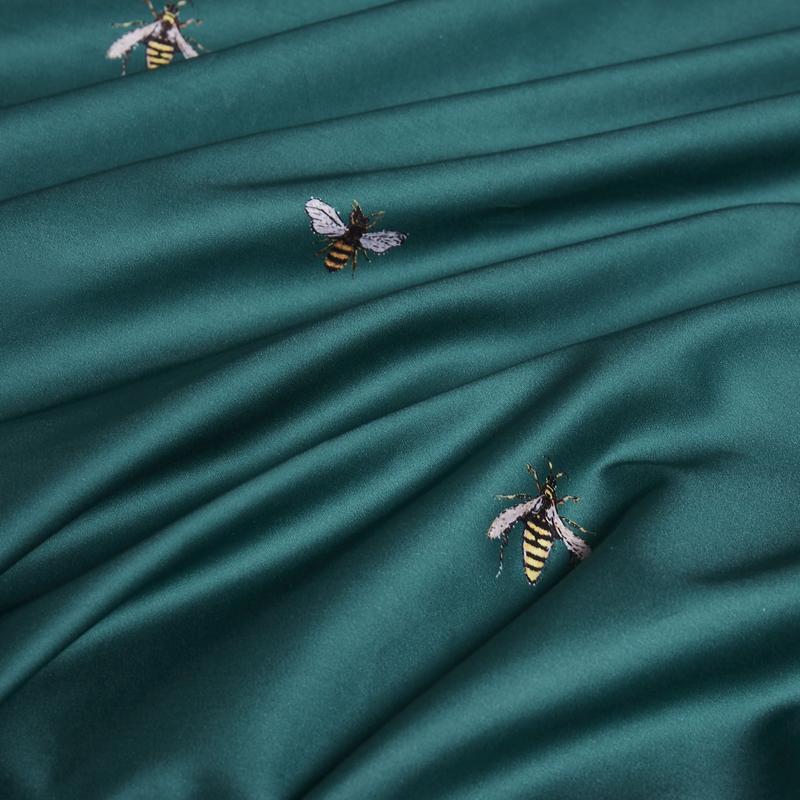 WickedAF Emerald Bee Duvet Cover Set (Egyptian Cotton)