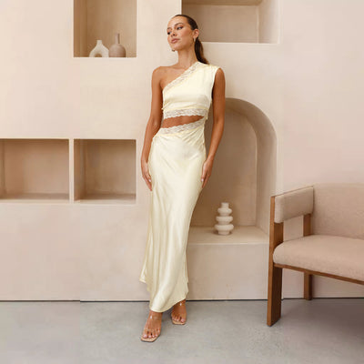 Vivienne Bloom Gown