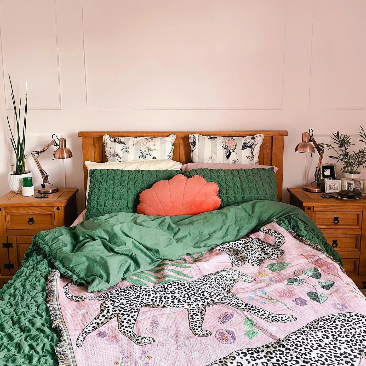 Leopard Woven Blanket