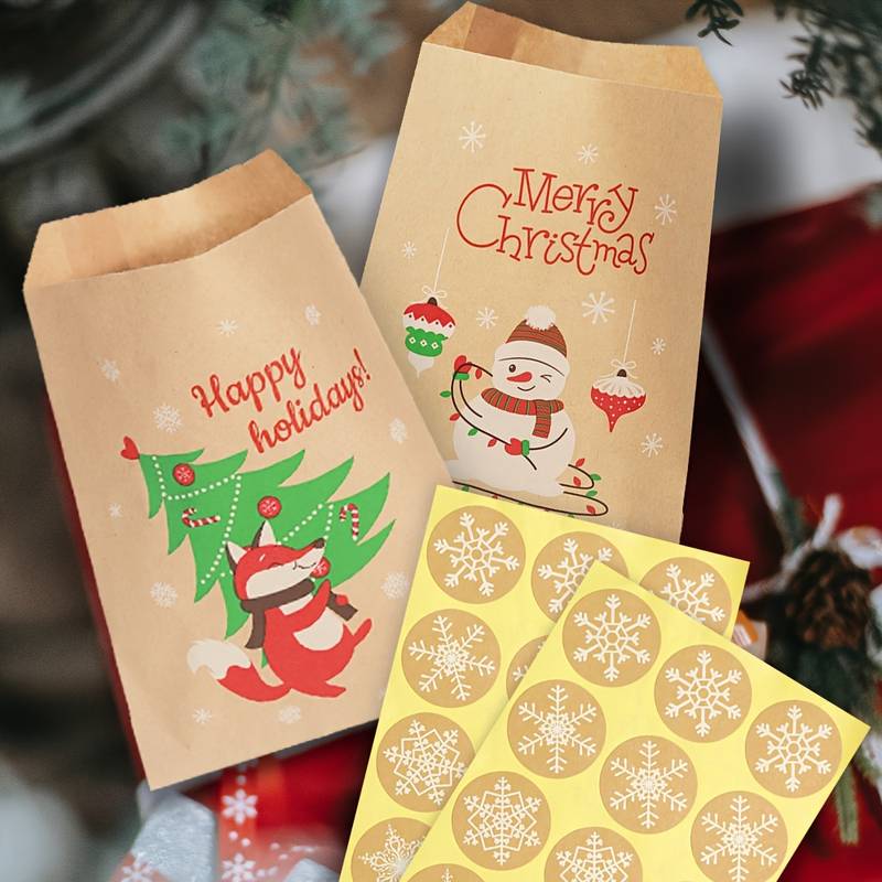 wickedafstore Retro Christmas Kraft Paper Bags 24pcs