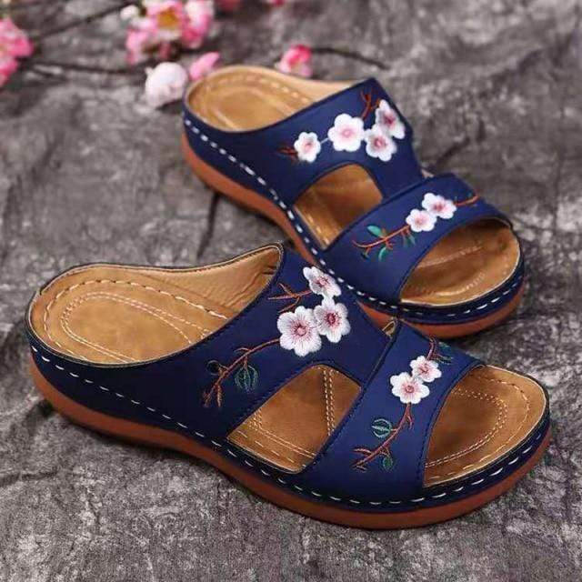 WickedAF Blue / 41 Floral Embroidered Slippers