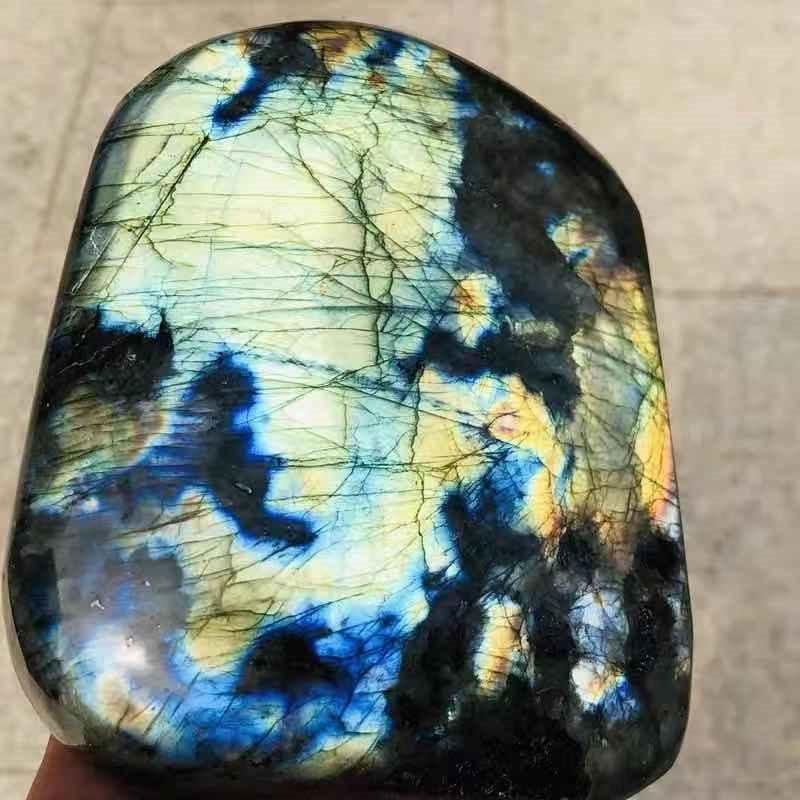 WickedAF Natural Labradorite Stone in Blue and Yellow Flash