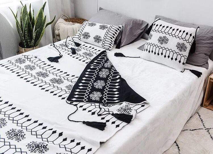 Nordic Black & White Pillows Covers - wickedafstore