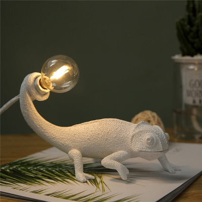 wickedafstore 0 Nordic chameleo Lizard Desk Light Modern Cute LED Resin Animal Chameleon Table Lamp Children Bedroom Bedside Deco Light Fixtures