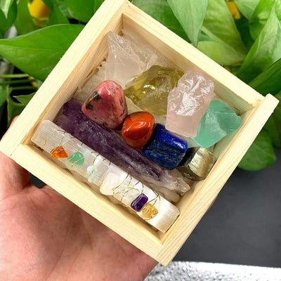 wickedafstore 10 Healing Crystals In a Box