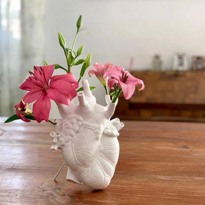 wickedafstore Heart Flower Vase