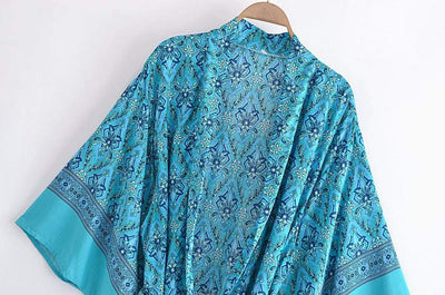 wickedafstore Muriel Vintage Floral Kimono In Blue