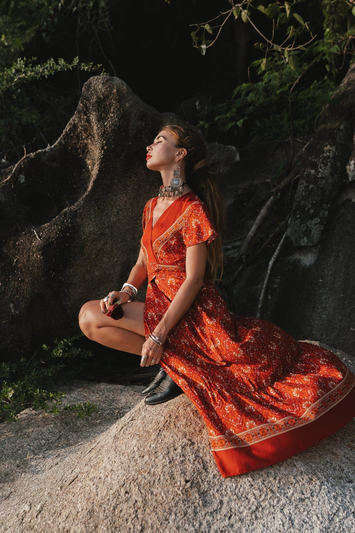 ワンピース CARAMEL / GINGER DRESS vintage floral Shop the Kenny One Shoulder Tiered Maxi Dress Orange