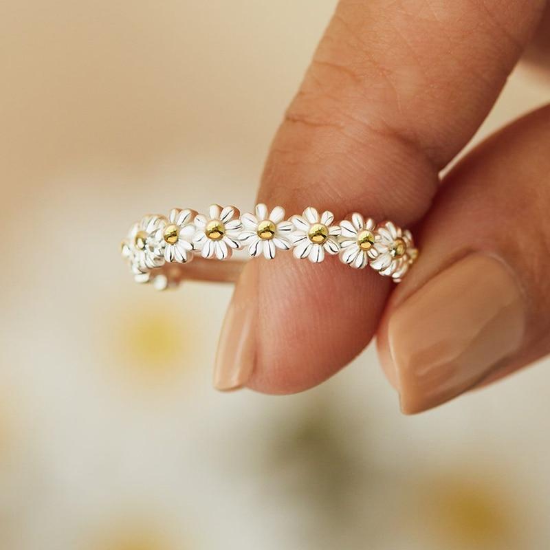 wickedafstore Resizable / As the pictures All-Over Daisies Ring