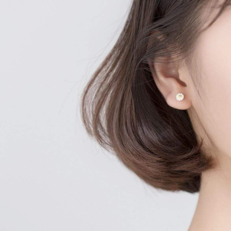 Sterling Silver Daisy Chrysanthemum Earrings