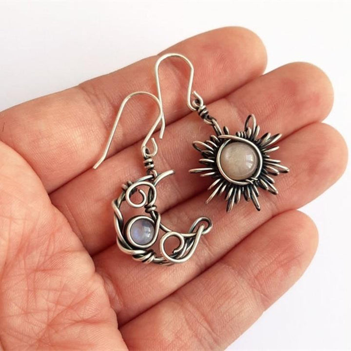 ☆【Aphrose】☆sun moon pendant water drop cubic earring.s☆ 61M09OFI7qL.jpg