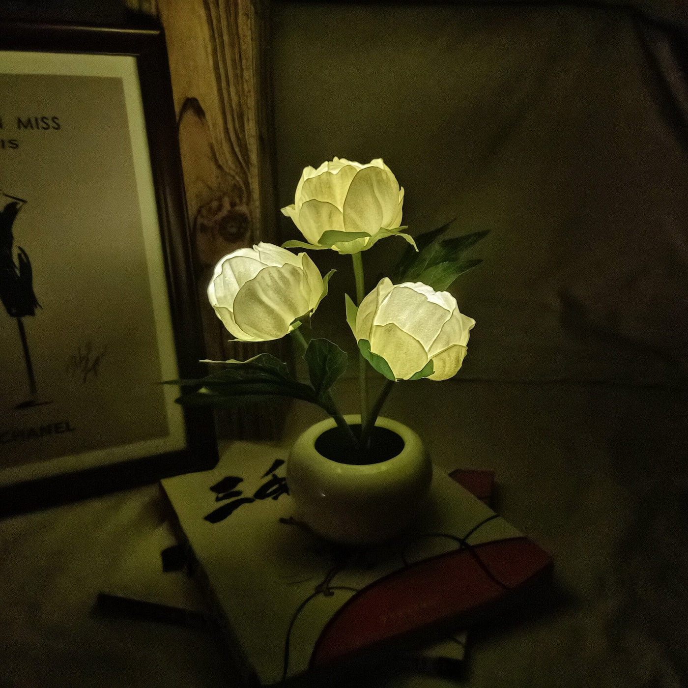 wickedafstore Tulip LED Night Light